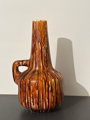 קרמיקה ישראלית בית היוצר. אגרטל קרמיקה מיוחד של בית היוצר ,גובה 31 ס״מ