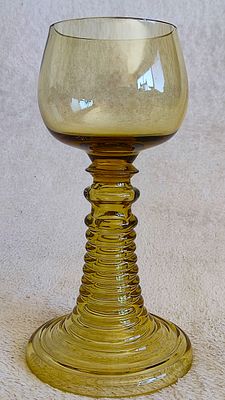 Glass wine glass/rimer. Germany, the beginning of the 20th century. כוס יין זכוכית / רימר. 