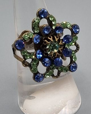 טבעת מיכל נגרים חתומה. טבעת פרח קוטר 26 מ"מ חדשה מחיסול מפעל