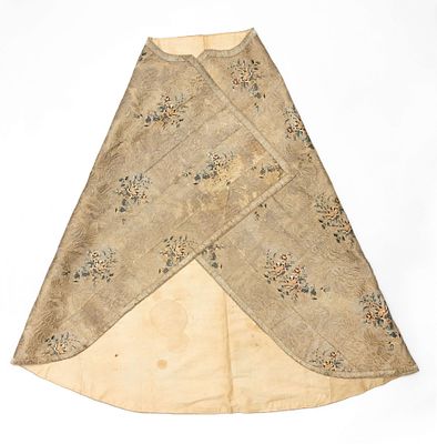 Фелонь священническая восточно-христианского обряда. Середина XIX века. Парча с цветочным 
