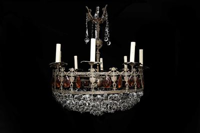 Lampadario a 11 luci in ferro battuto con brindoli - Lampadario a 11 luci in ferro battuto con 