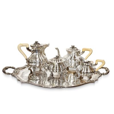 Servizio in argento 800 composto da: caffettiera, teiera, lattiera, zuccheriera e grande 