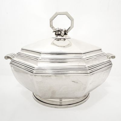 Zuppiera in argento 900 con presa ad anello gr. 1882 Marchio 900