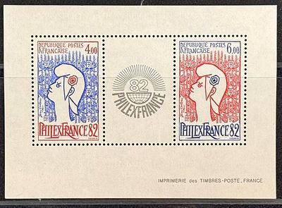 Франция. 1982 год. **