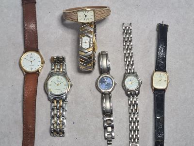 לוט שעוני יד לאישה. שבעה שעונים יפים ממתוגים שונים ובהם: CARDEN PARIS, CITIZEN, MY WISH, PRINCE 