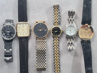 לוט שעוני יד לאישה. שישה שעונים יפים ממותגים שונים ובהם: Q&amp;Q, SKAGEN -DENMARK, CERTINA 