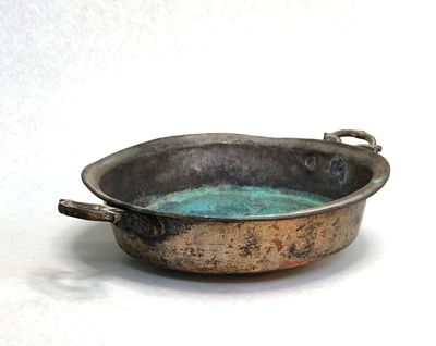 כלי אחסון וינטייג' ישן נושן מקור פרסי. יכול לשמש ככלי לאחסון, הגשה או כפריט קישוטי/עיצובי יוצא 