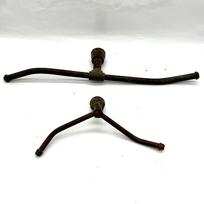 זוג ממטרות מברונזה