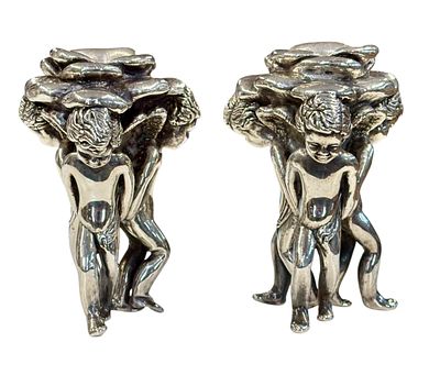 זוג פמוטים בעיצוב מלאכים עשויים כסף 925 אלקטרופורמינג. גובה 8.5 ס"מ, חתומים