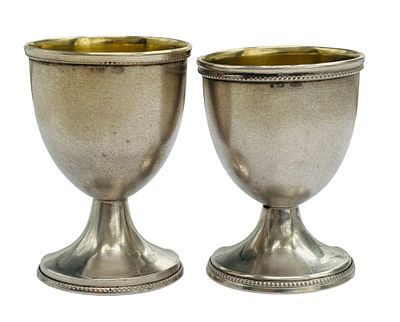 זוג כוסות לביצים עשויות כסף 875 תוצרת ברית המועצות ועם הזהבה פנימית, גובה 55/58 מ"מ, משקל כולל 