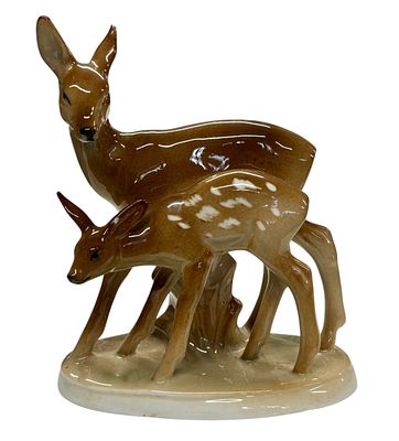 פיגורת פורצלן של איילה ועופר תוצרת Lippelsdorf - מזרח גרמניה תקופת המחצית השניה של המאה ה20. 