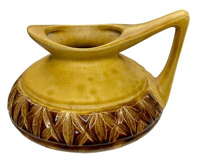 אגרטל קרמיקה יפיפה בעיצוב מיוחד תוצרת כדן. 15x21 ס"מ, חתום וממוספר