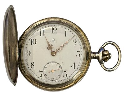 שעון כיס עתיק תוצרת Omega שוויץ מתקופת תחילת המאה ה20, קייס Full Hunter עשוי כסף, מנגנון מכאני 