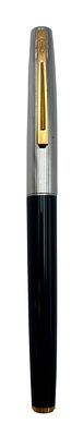 עט נובע תוצרת Waterman, דגם Flash, צרפת, שנות ה-60-70. אורך: 13.6 ס"מ, ציפורן זהב 18K במידה F. 