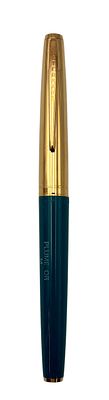 עט נובע תוצרת Waterman, דגם Ligne 60, צרפת, שנות ה-60-70. אורך: 12 ס"מ, ציפורן זהב 18K במידה M. 