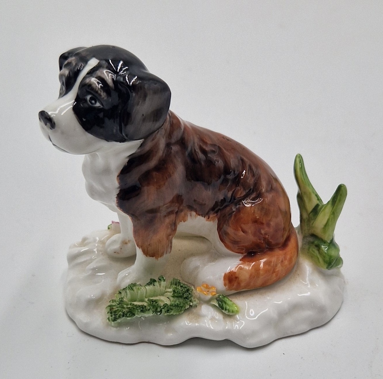 SHAFFORD POTTERY 9cm MODEL OF A DOG (Rare)