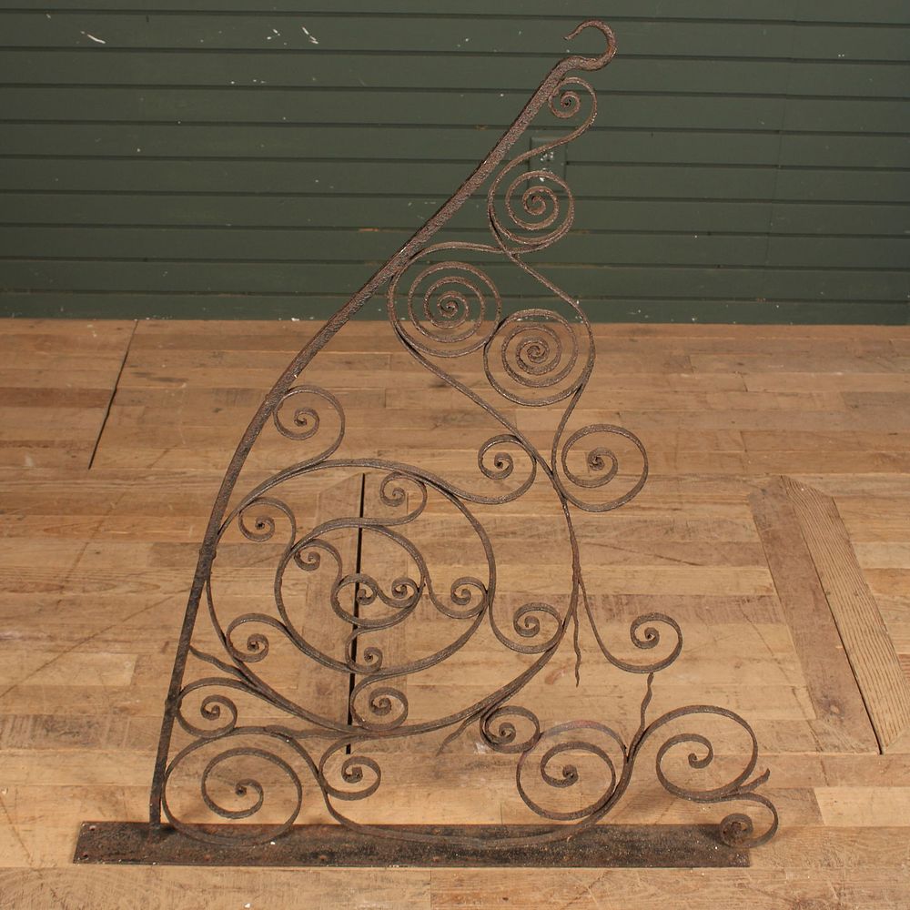 Continental Wrought Iron Trade Sign Bracket. A good late 19th century wrought iron scroll 