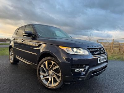 2017/17 REG LAND ROVER RANGE ROVER SPORT HSE SD4 2.0 DIESEL AUTOMATIC BLUE SUV, SHOWING 3 