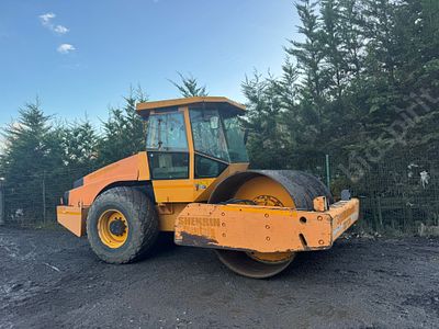 DYNAPAC CA362D SINGLE DRUM VIBRATING ROLLER *PLUS VAT*. DS - DYNAPAC CA362D SINGLE DRUM 