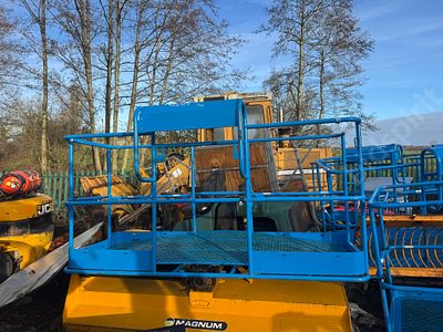 UNUSED GENINE BOOM LIFT BASKET *PLUS VAT*
. DA - UNUSED GENINE BOOM LIFT BASKET *PLUS VAT* 
IN 