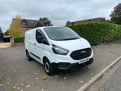 2020/70 REG FORD TRANSIT CUSTOM 300 LEADER EBLUE 2.0 DIESEL WHITE MANUAL PANEL VAN, SHOWING 1 