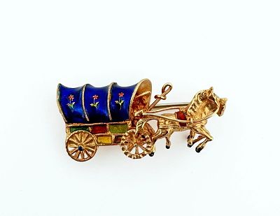 18k Enamel Horse & Carriage Brooch. 18k yellow gold and enamel 
12.5g 
41.4mm long
