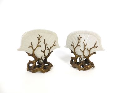 Pair of Royal Worcester Shell-Form Vases with Stands. Pair Royal Worcester porcelain shell-form 