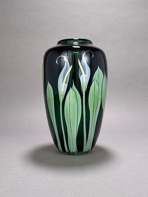 Orient & Flume Calla Lily Vase. Orient and Flume Calla Lily vase by Scott Beyers, signed and 
