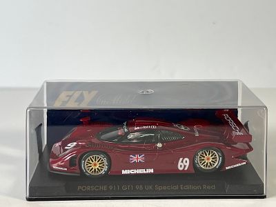Fly Car Model Porsche 911 GT1 '98 UK Special Edition Red #69 Michelin 1/32 Slot Car. Reference 