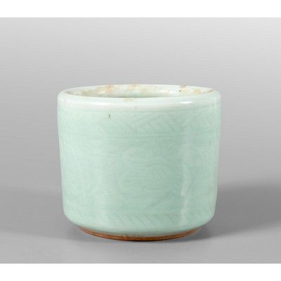 OGGETTISTICA - Piccolo cachepot in porcellana Celadon Cina sec.XIX diam.cm.10xh.13