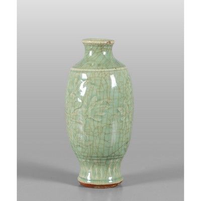 OGGETTISTICA - Vasetto in porcellana Celadon Cina sec.XIX h.cm.19