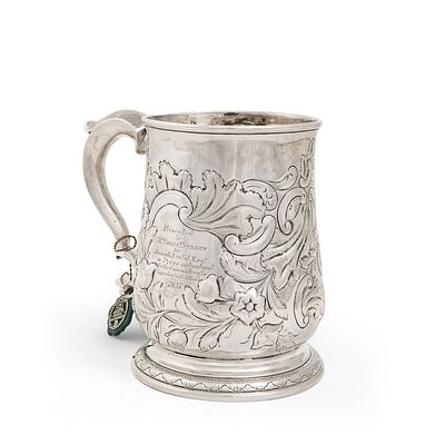 OGGETTISTICA - ISAAC COOKSON - Newcastle 1740 Boccale in argento sterling 925. Dimensioni 14 x 15 