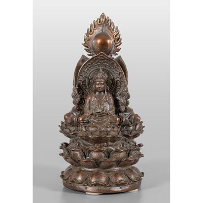 Trois divinit&eacute;s (Bouddha Shakyamuni, Bouddha couronn&eacute; et Guanyin) en dhyanasana, sculpture en 