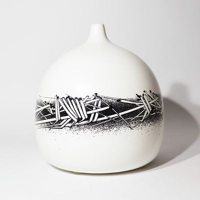 Emilio Scanavino, Vaso - Emilio Scanavino, Vaso ceramica h 20 cm, diametro 16 cm esemplare 37/50 
