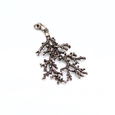 Ciondolo in argento, Raspini - Ciondolo in argento, Raspini A forma di ramo di corallo in argento 925.