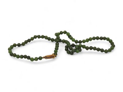 Collana in giada serpentina chiusura in argento 800 Lunghezza cm 50 Diametro... - Collana in giada 