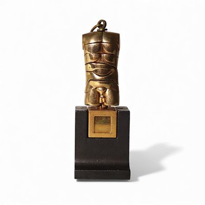 Miguel Berrocal, Microdavidscultura in metallo cromatoh cm 6firma a destrasu base