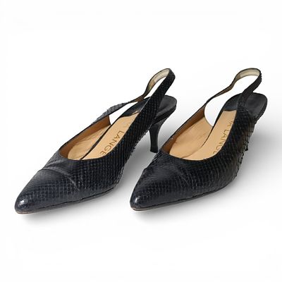 D&eacute;collet&eacute; slingback Rena Lange, in pelle effetto pitone sui toni del neroCon tacco a rocchetto 