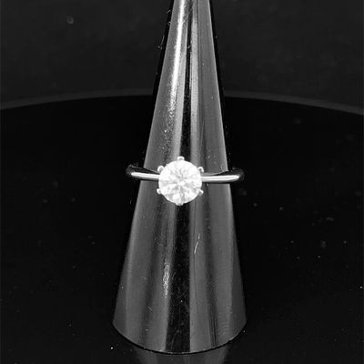 ANELLO SOLITARIO IN ORO 05 CT F/VS1 - TF LAB5. ANELLO SOLITARIO IN ORO BIANCO MONTATURA MODELLO 