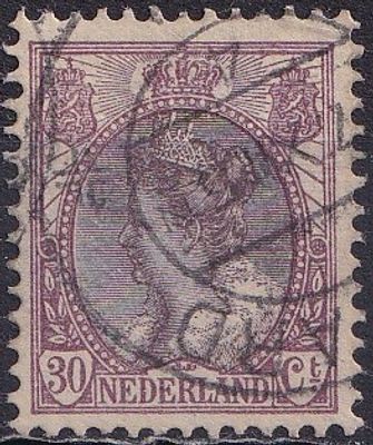 Netherlands 1917 Mi 94 A/USED. The item's condition is visible in the photographs (Scanned 