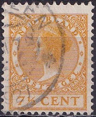 Netherlands 1924/25 Mi 153 A/USED. The item's condition is visible in the photographs (Scanned 