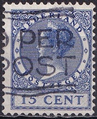 Netherlands 1924/25 Mi 156 A/USED. The item's condition is visible in the photographs (Scanned 
