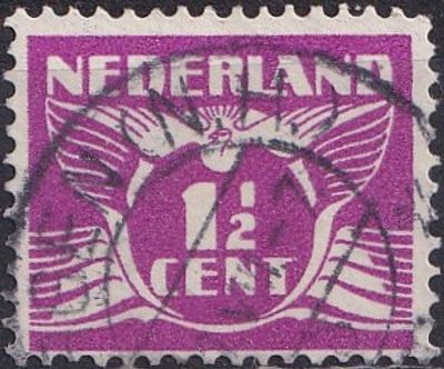 Netherlands 1926 Mi 173 A/USED. The item's condition is visible in the photographs (Scanned 