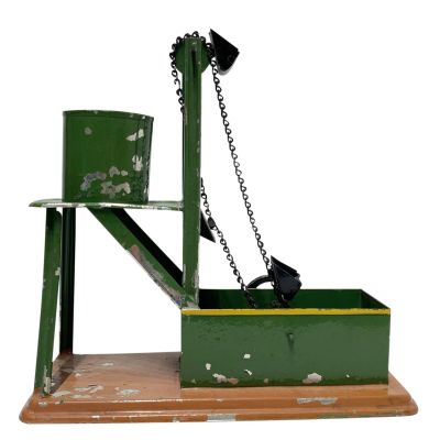 Gebruder Bing Sand/Gravel Chain-Driven Sleuth Circa 1912. This steam accessory could be operated 