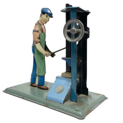 Wilhelm Krauss Pile-Driver Automaton Circa 1927. This steam accessory could be operated by hand 