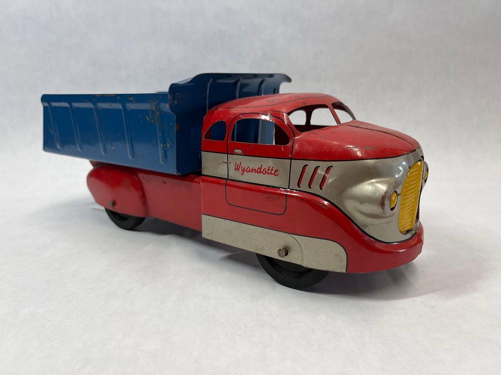 Atlee Raber Auction | Auction 377 | Advertising, Tobacco Collectibles, Antique Auction