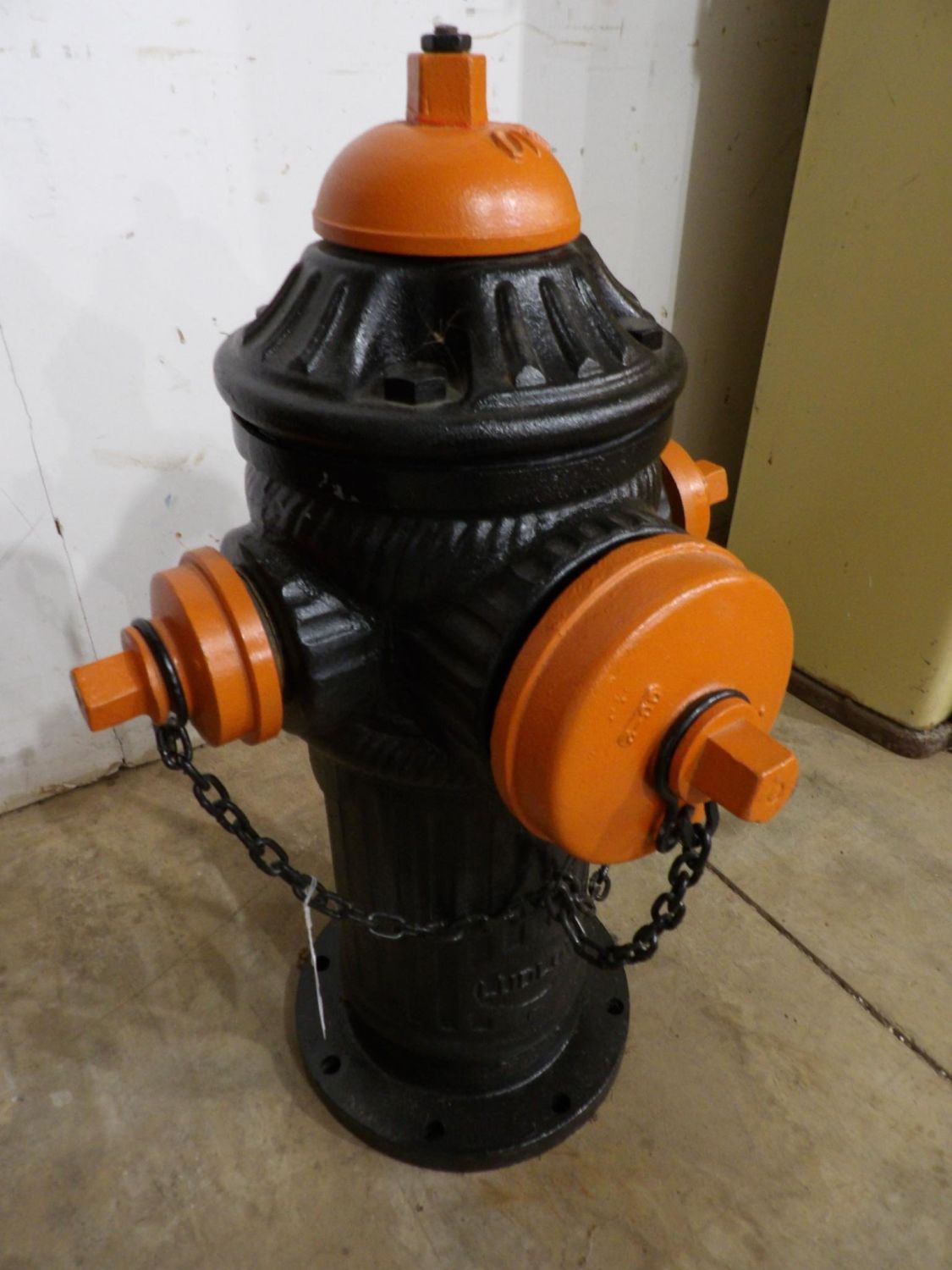 Lot 269 Great restored Ludlow fire hydrant in Harley colors Atlee