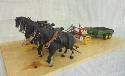 4 PERCHON HITCH. FORE CART, JD MANURE SPREADER 43 IN LONG 1-16 SCALE