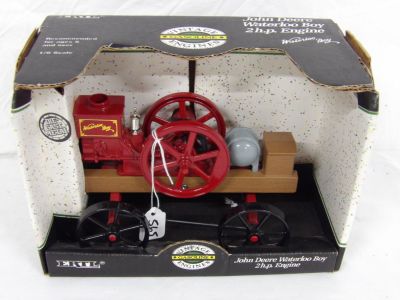 JD WATERLOO BOY ENGINE. HIT N MISS 1-8 SCALE W BOX