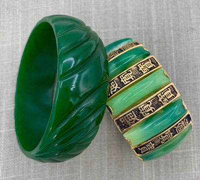 14 pc 1940s - 70s Vintage Green Goddess Costume Jewelry Collection. Carved Bakelite, sparkling